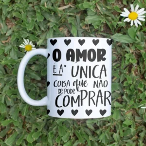 10 Designs Editáveis de Canecas para Dia dos Namorados