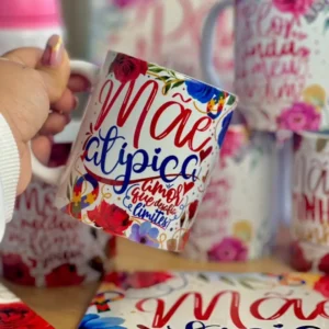 18 Artes de Caneca para Dia das Mães com Tema Floral
