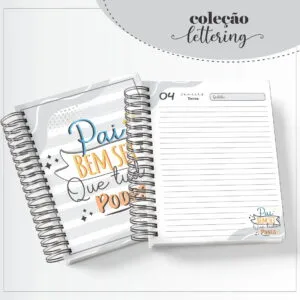 Caderno espiral aberto com capa decorada e páginas pautadas para anotações diárias.