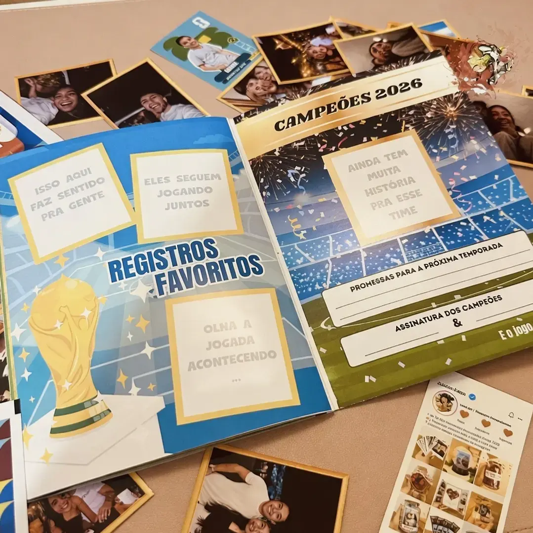 Arquivo Digital Album Dia dos Namorados Copa do Mundo Amor 4 Álbum de figurinhas digital em PDF tema futebol Campeões 2026 com fotos personalizadas.