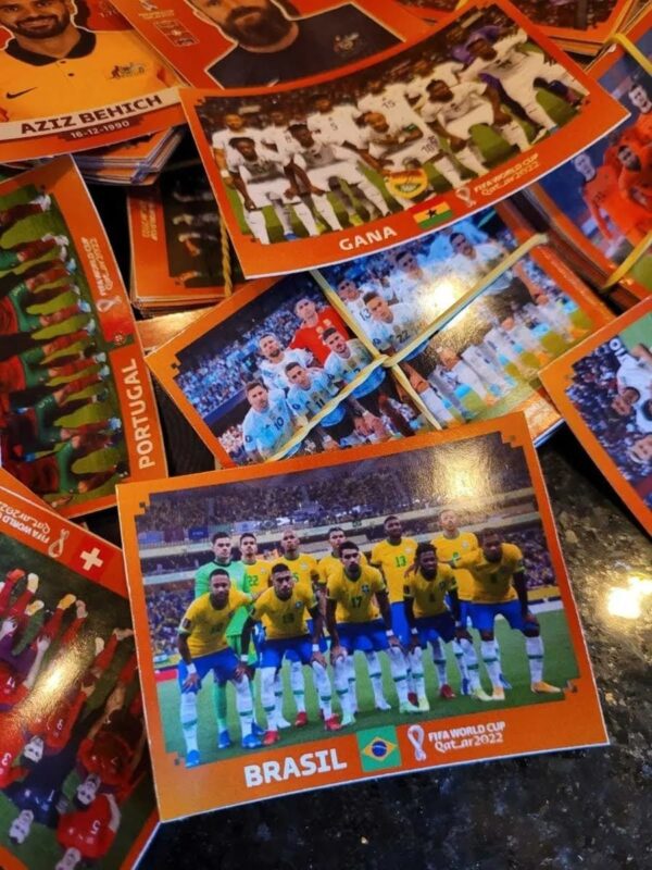 Arquivo Pdf Todas Figurinhas Copa Mundo 2022 Fundo Laranja