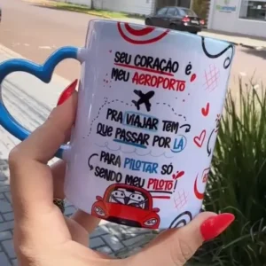 Arte Digital Caneca 'Seu Coração é Meu Aeroporto' JPG