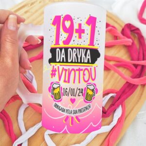 artes digitais canecas de chopp aniversario design caneca sublimacao