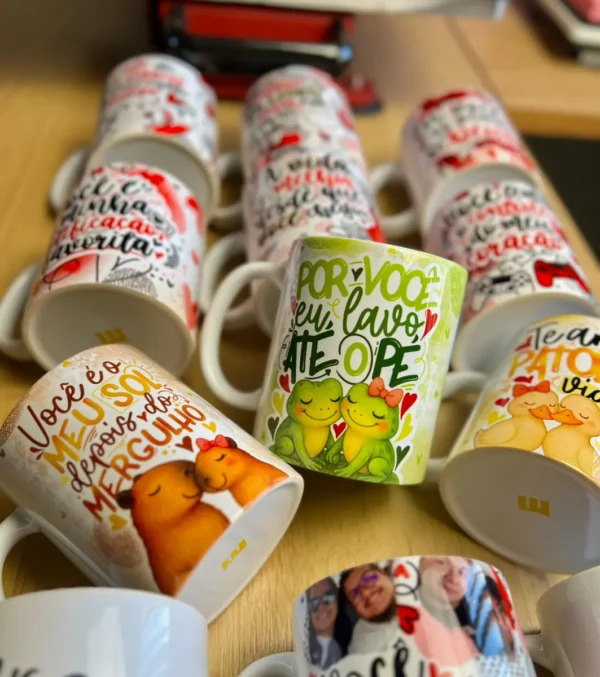 Kit com 39 Designs de Canecas para Dia dos Namorados