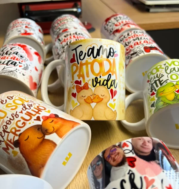 Kit com 39 Designs de Canecas para Dia dos Namorados