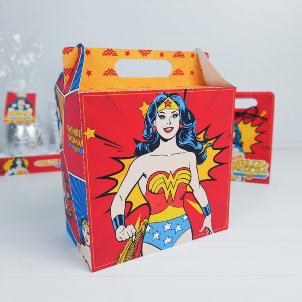 Kit Páscoa Mulher Maravilha