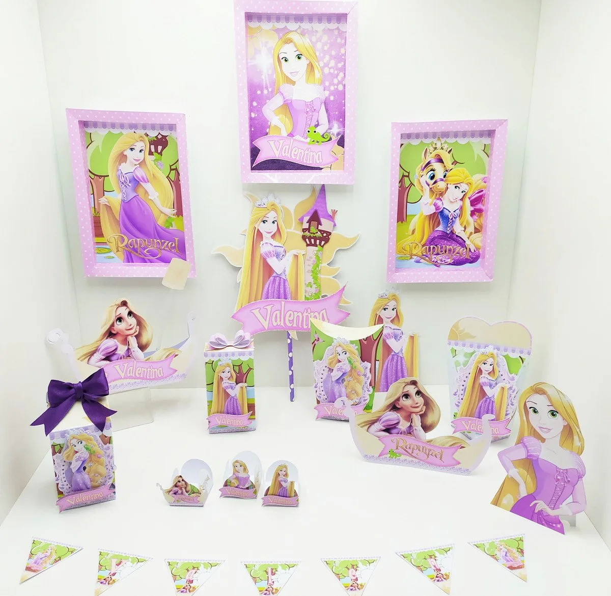 Kit Só um bolinho Rapunzel 1 Kit Só um bolinho Rapunzel