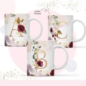 Tres canecas brancas estampadas com letras douradas e flores em tons de vinho e verde.