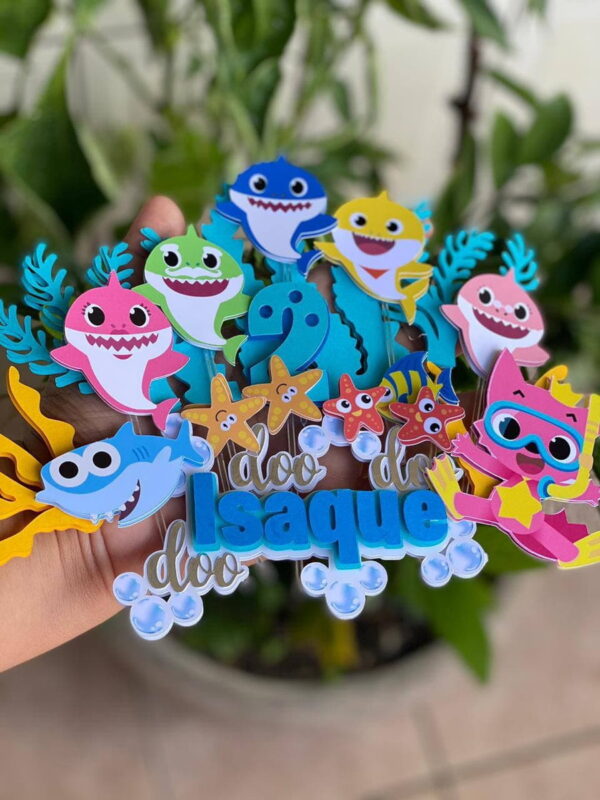 Topo de Bolo Baby Shark Camadas