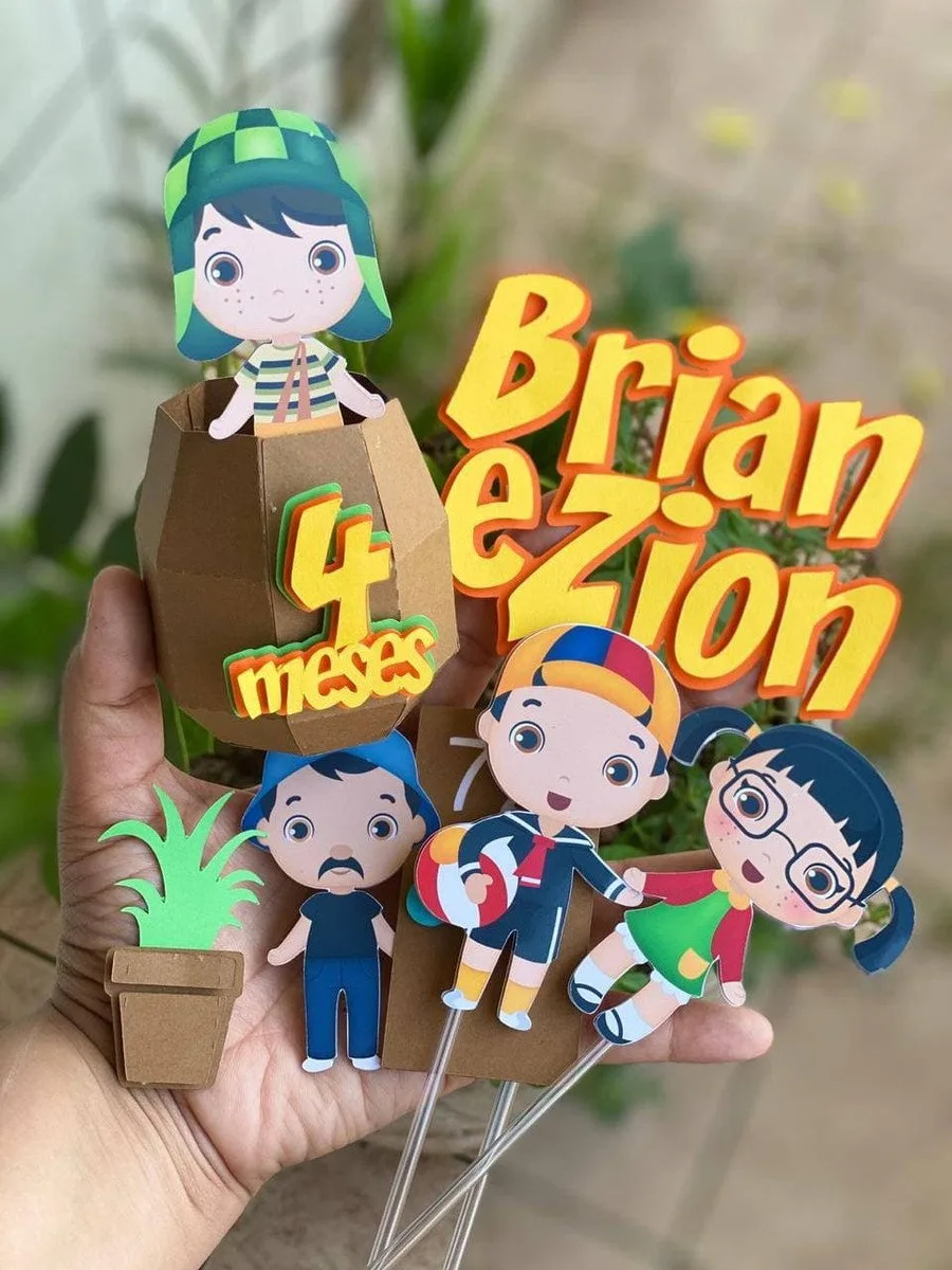 Topo de Bolo Chaves Camadas