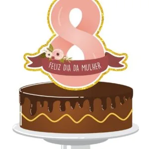 Bolo de chocolate redondo com cobertura e topo decorativo rosa